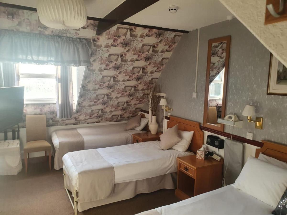 אילי The Nyton Guesthouse מראה חיצוני תמונה