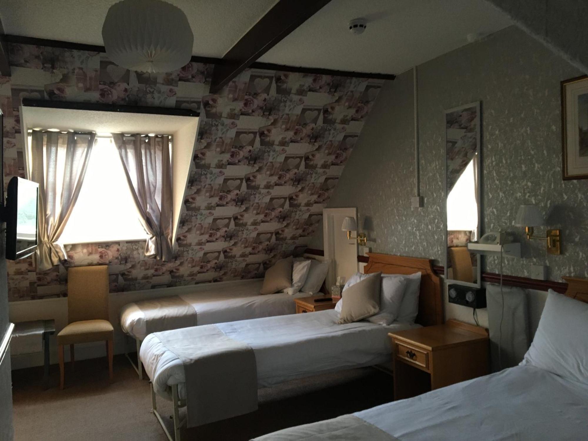 אילי The Nyton Guesthouse מראה חיצוני תמונה