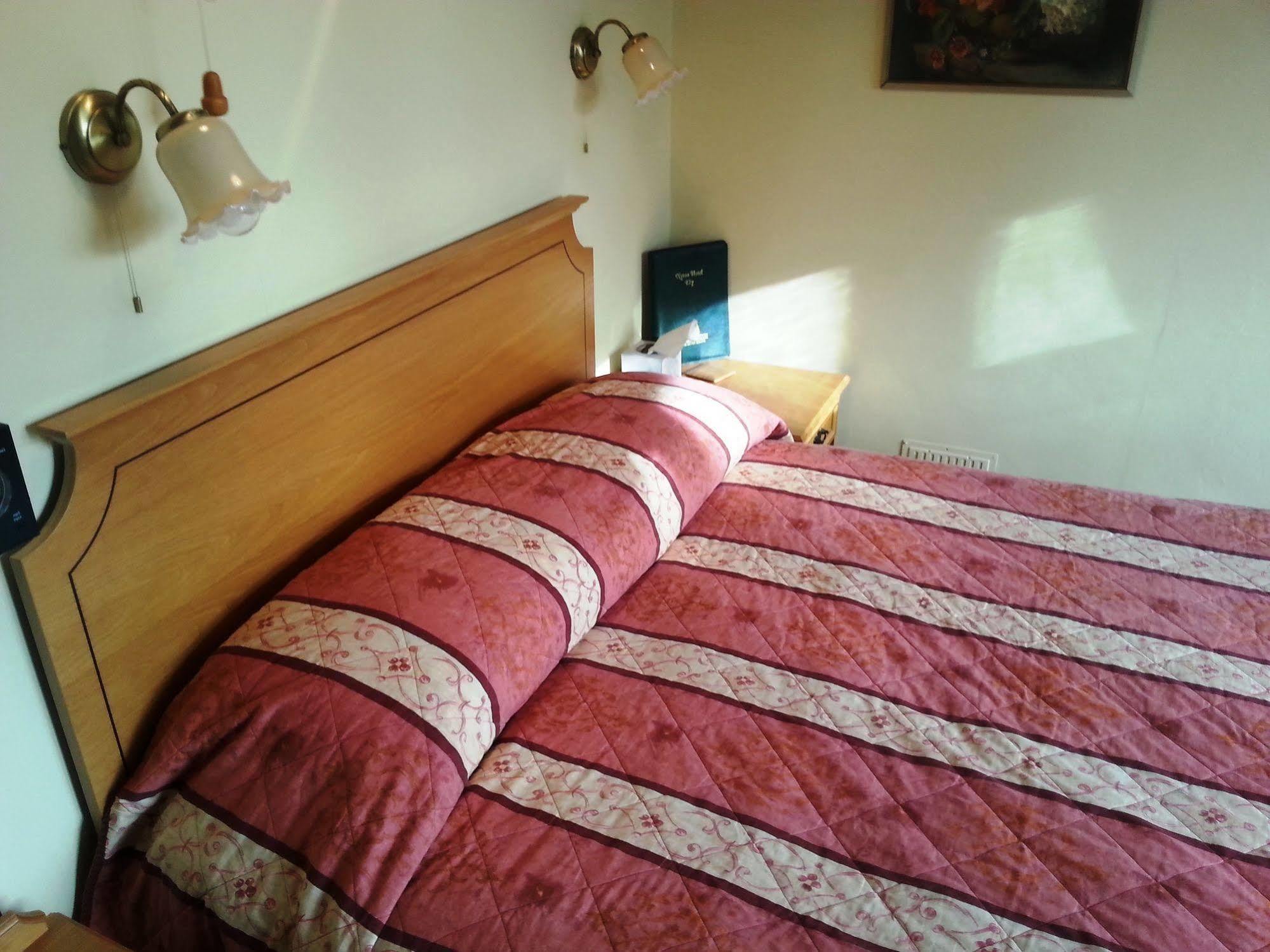 אילי The Nyton Guesthouse מראה חיצוני תמונה
