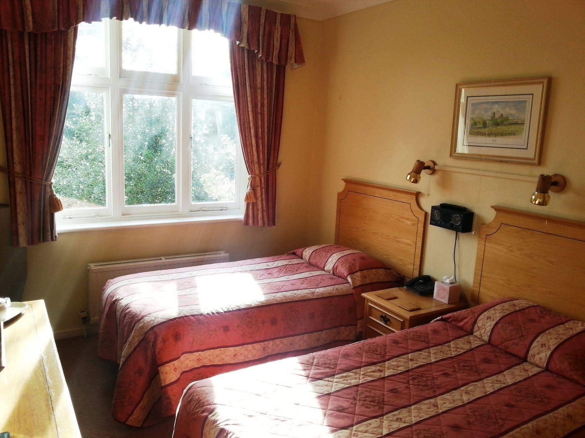 אילי The Nyton Guesthouse מראה חיצוני תמונה