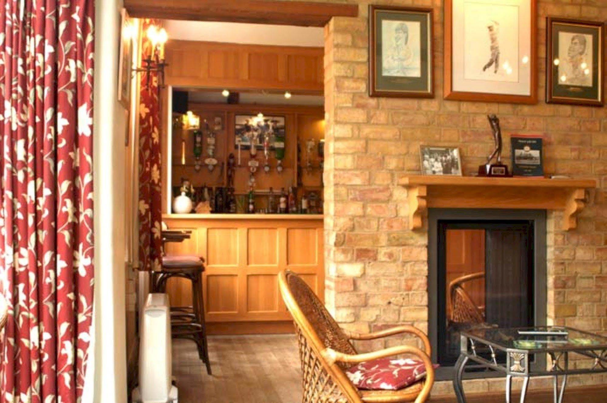 אילי The Nyton Guesthouse מראה חיצוני תמונה