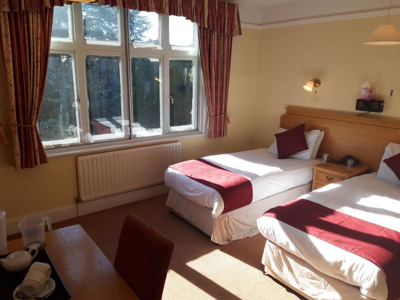 אילי The Nyton Guesthouse מראה חיצוני תמונה