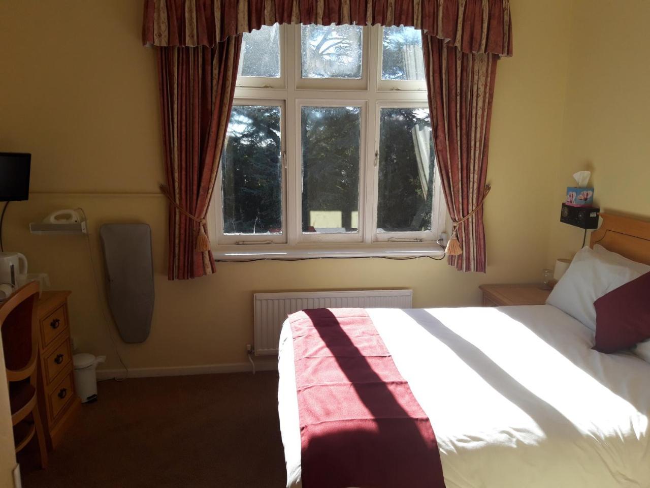 אילי The Nyton Guesthouse מראה חיצוני תמונה