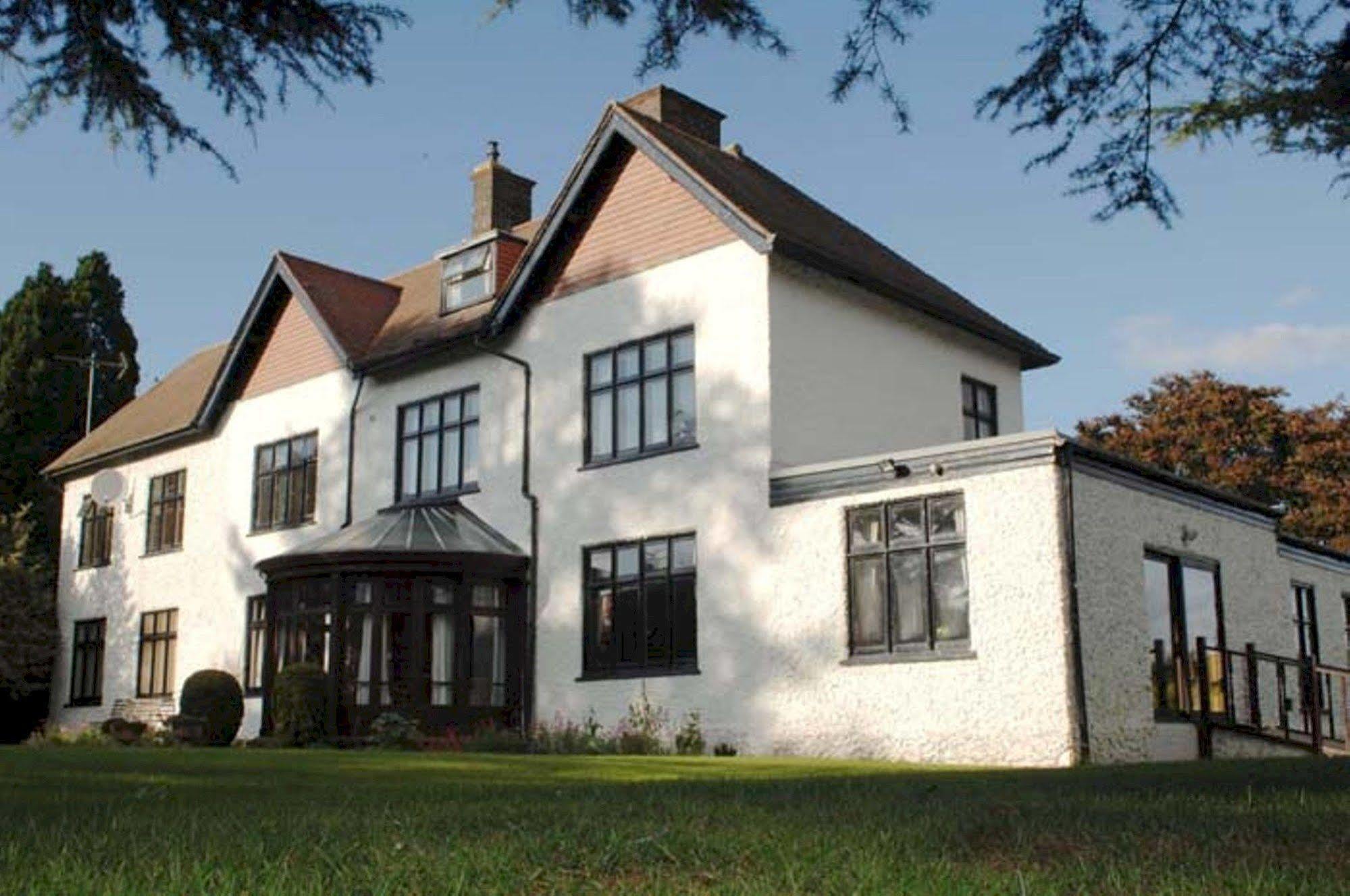 אילי The Nyton Guesthouse מראה חיצוני תמונה